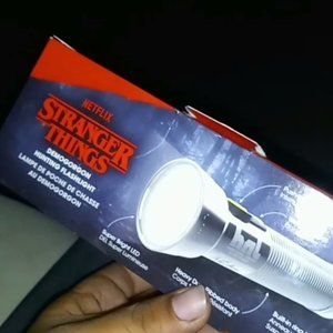 STRANGER THINGS DEMIGORGON FLASHLIGHTS